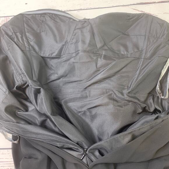 Bill Levkoff black white pleated bust long bride - Picture 8 of 8